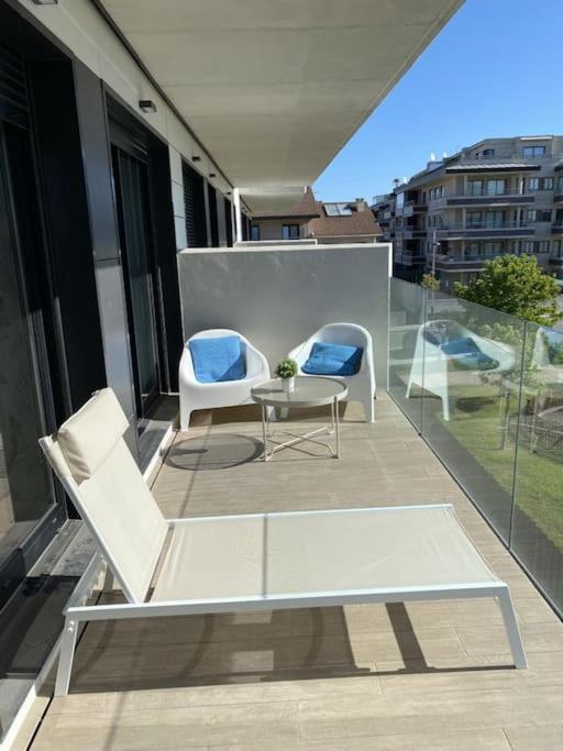 Precioso Apartamento Con Terraza Y Piscina En Portonovo-Sanxenxo Exterior foto